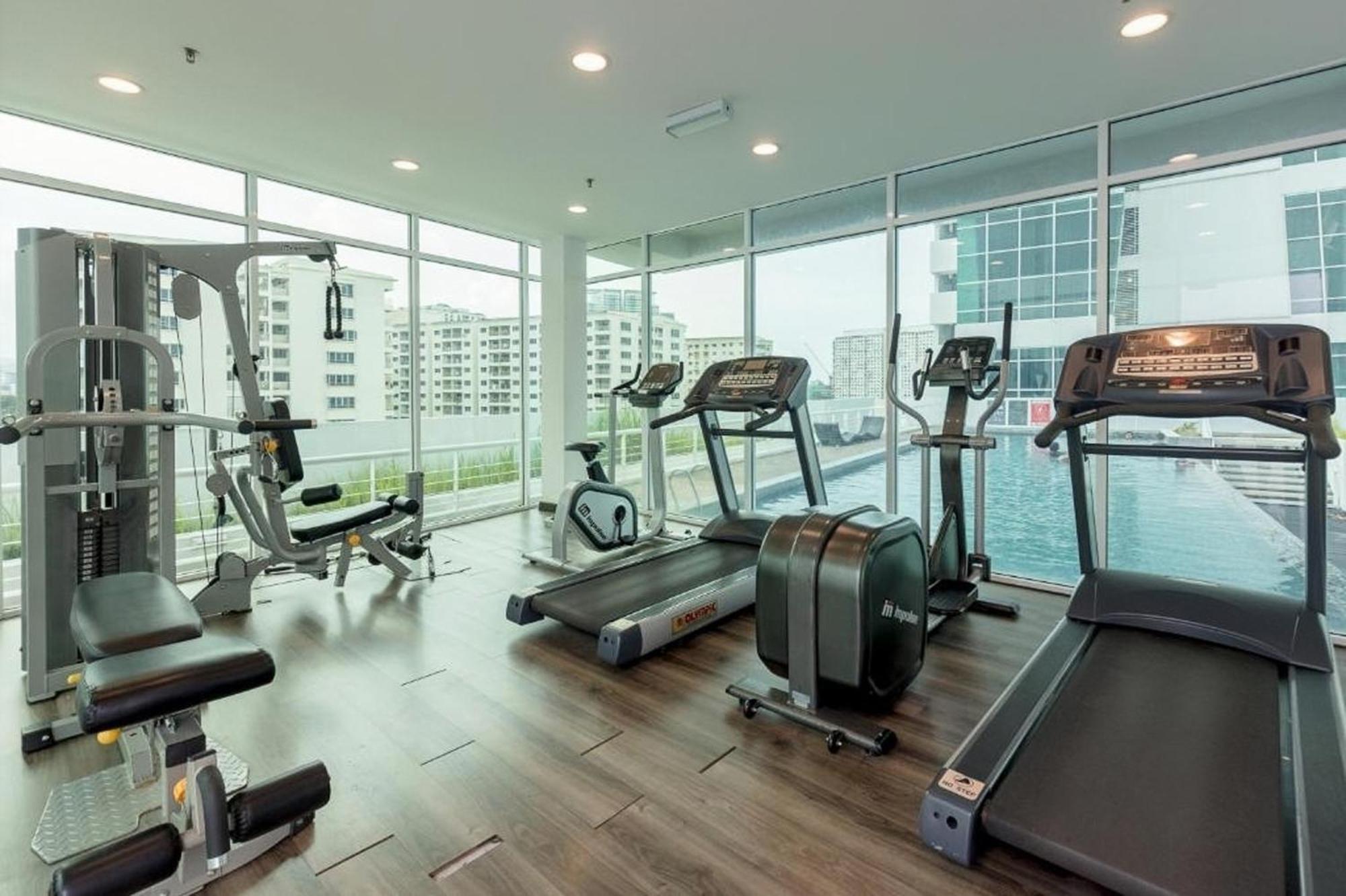 Urban Suites Two Or Three Bedroom Georgetown By Anc Jelutong Zewnętrze zdjęcie